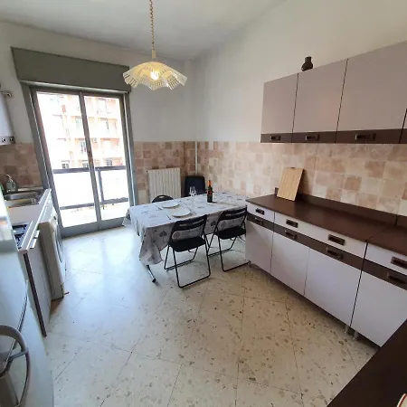 Train Station Comfy Bari