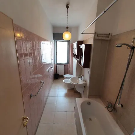 Apartment Train Station Comfy