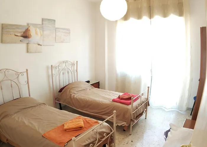 Train Station Comfy Apartament Bari